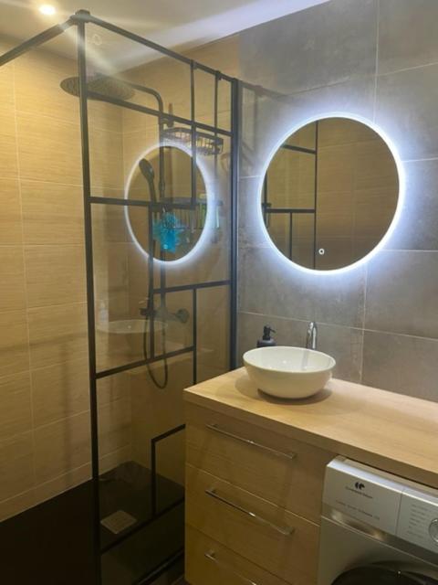 וילאורבן Chambre Privee Dans Un Appartement Partage מראה חיצוני תמונה