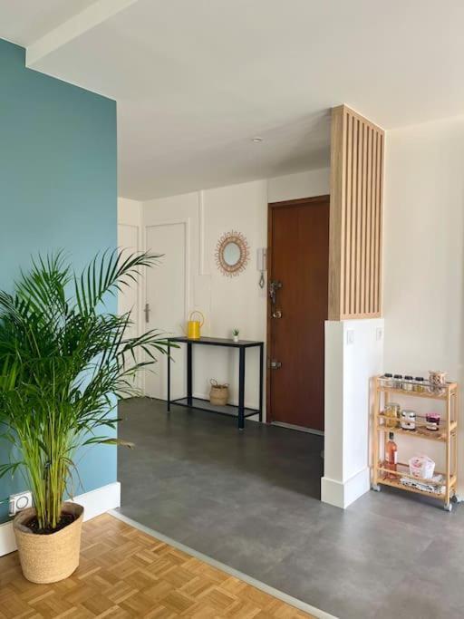 וילאורבן Chambre Privee Dans Un Appartement Partage מראה חיצוני תמונה