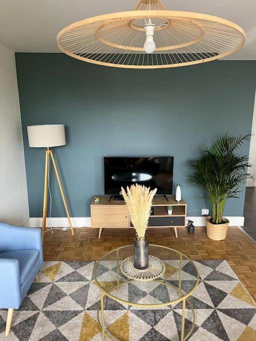 וילאורבן Chambre Privee Dans Un Appartement Partage מראה חיצוני תמונה